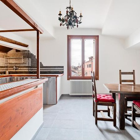 ヴェネツィアPonte Di Rialto Penthouse With Panoramic Terraceアパートメント エクステリア 写真
