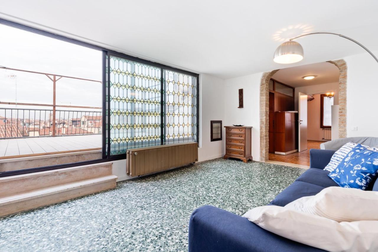 ヴェネツィアPonte Di Rialto Penthouse With Panoramic Terraceアパートメント エクステリア 写真